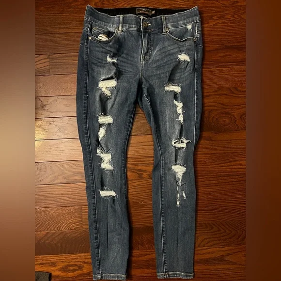 Torrid Bombshell Skinny Premium Stretch Size 12S - Picture 5 of 8